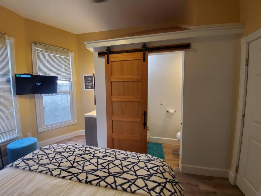 Centrally Located Studio And Cozy Place Perfect For Travelers And Couples! Located In San Diego Downtown! Perfect For Your Quick Getaway! Lägenhet Exteriör bild
